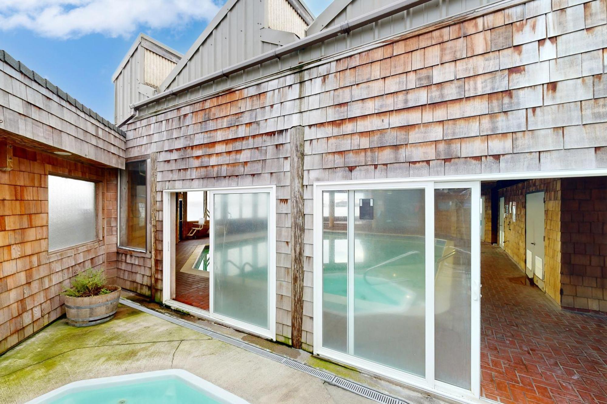 Beautiful Briny Retreat Villa Newport Exterior photo